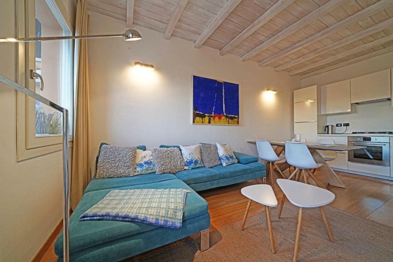 L'Orologio Apartamento Salò Exterior foto