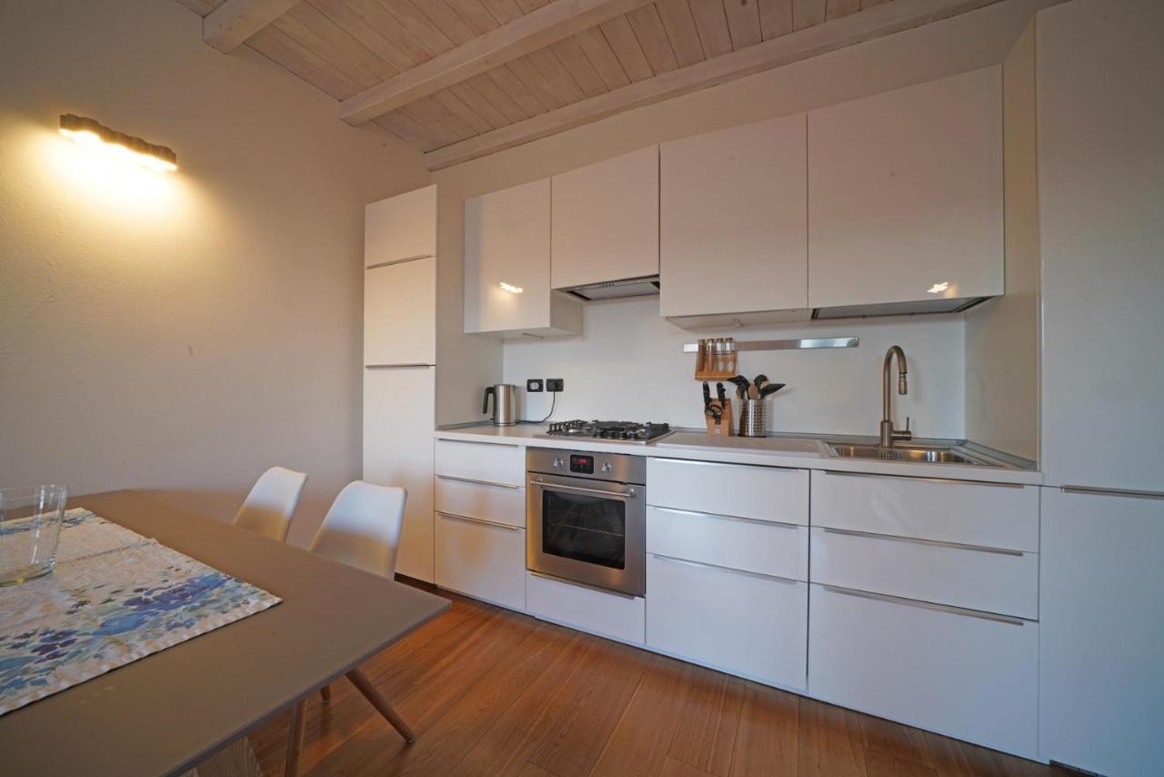 L'Orologio Apartamento Salò Exterior foto