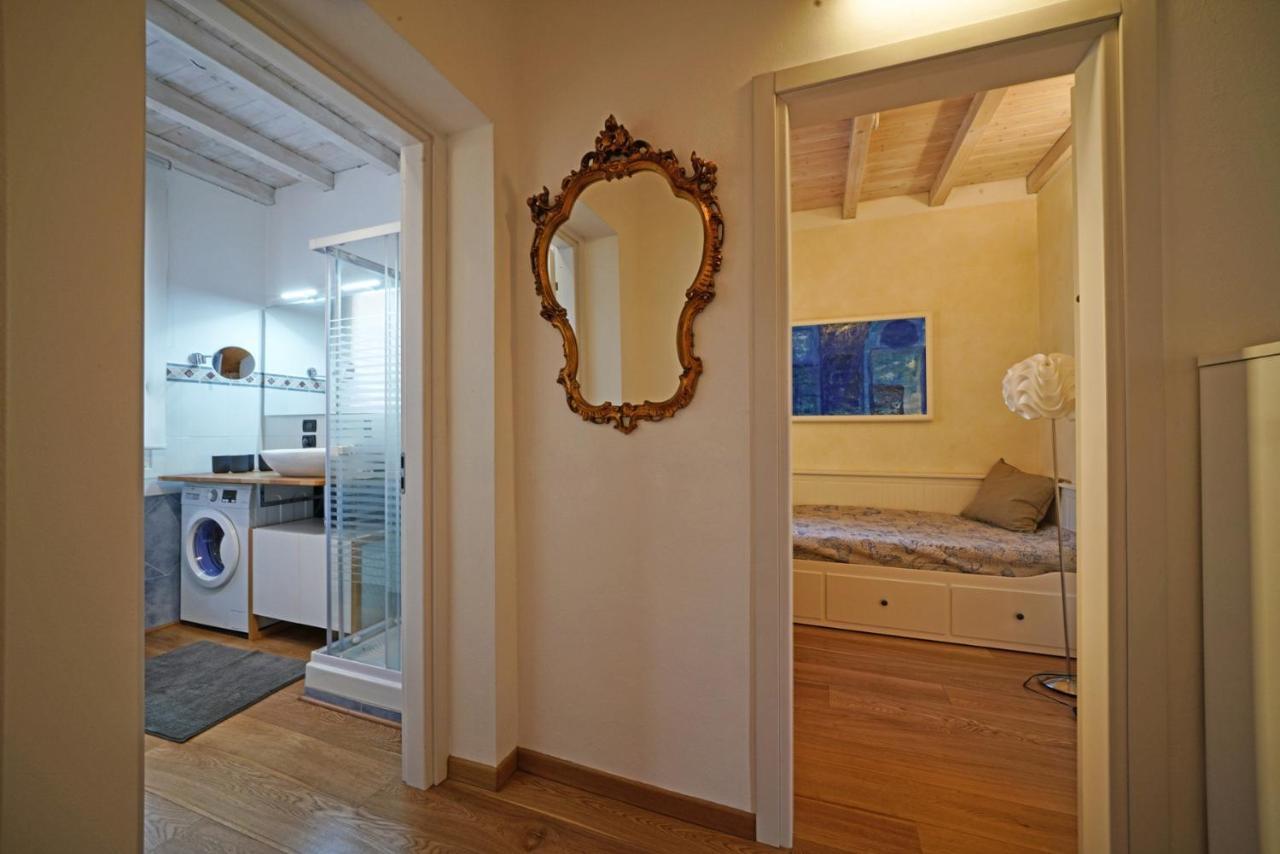 L'Orologio Apartamento Salò Exterior foto